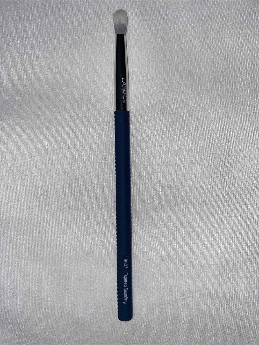 Laruce Tapered Blending Denim Cruelty Free Vegan LR007
